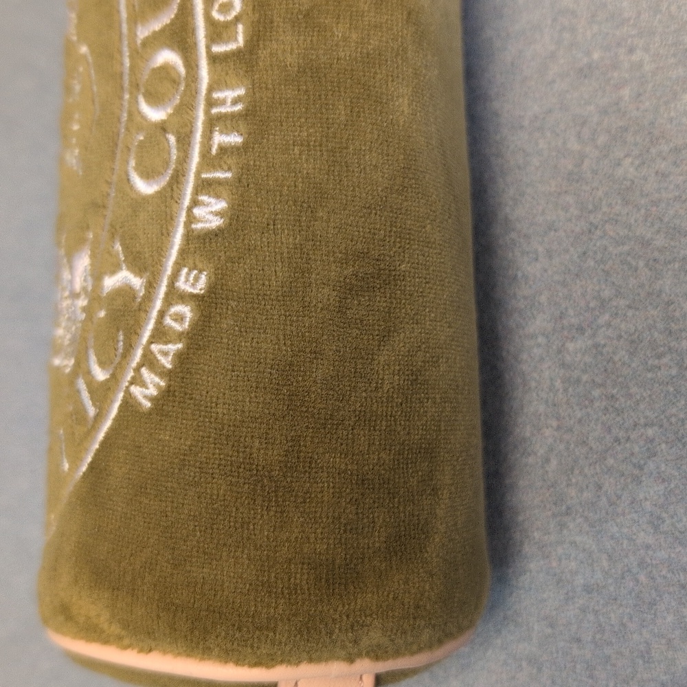 Juicy Couture Olive Velvet Velour Pink Trim Barrel Bag Clutch M550 - Picture 8 of 10